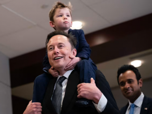 Elon Musk, with his son, and Vivek Ramaswamy