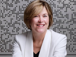 Headshot of Lori Zagiba