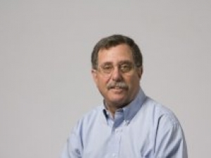Weintraub Examines "MIT Phenomenon" in HOPE Journal			