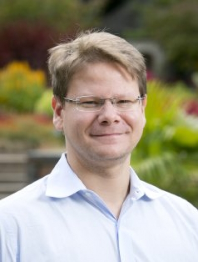 Professor Dix-Carneiro Develops Better Trade Models to Inform Policy			