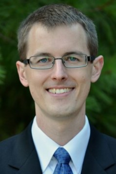 New Professor Uses Econometrics to Analyze Social Interactions			