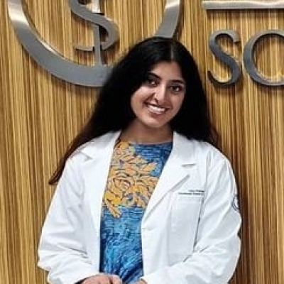 Aliza Makhani